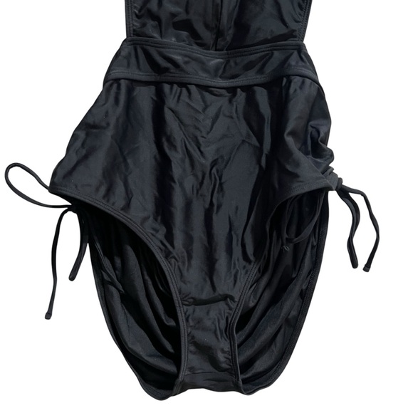 Cupshe Women’s Black Side Cut Out Swimsuit - Picture 8 of 12